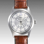 IWC スーパーコピー時計 フリーガーＵＴＣ　スピットファイヤー IW32511...
