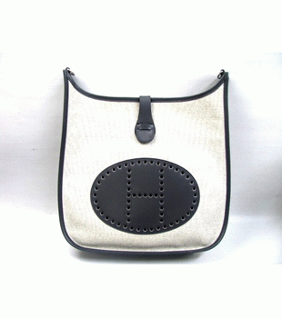 HERMES（エルメス）エヴリンGM ショルダーバッグ □K刻印