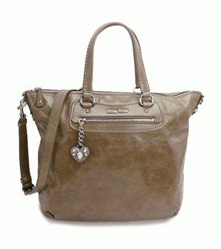 MIUMIU ミュウミュウ ショルダーバッグ 2WAY ハートチャーム付 ヴィンテージ レザー グレイッシュブラウン RR1829 VITELLO SHINE PIETRA