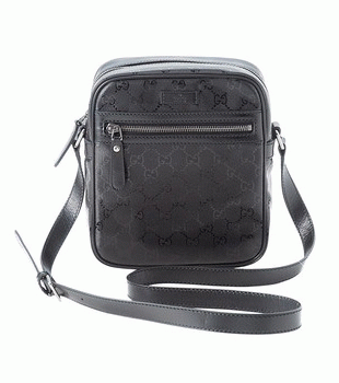 GUCCI/グッチ 定番GG柄ミニショルダーバッグ 233268 FU49R 1000