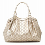 GUCCI/グッチ 2012年春夏新作SUKEYチャーム付きハンドバッグ 211...