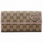 GUCCI/グッチ 2012年春夏新作LOVELYハートディテール2つ折り長財布...