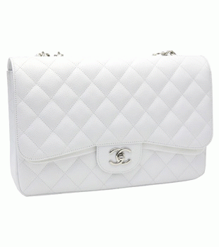 CHANEL シャネルデカマトラッセ30cmチェーンショルダーバッグキャビアスキン白ホワイト