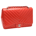 CHANEL シャネルでかマトラッセチェーンショルダーVステッチコーラルエナメル...