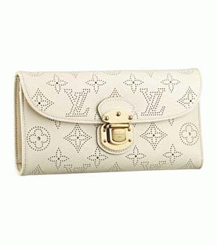 (LOUIS VUITTON)ルイヴィトン財布コピー マヒナ ポルトフォイユアメリア ラン M58132