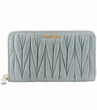 ミュウミュウ MIU MIU ラウンドファスナー式長財布 サイフ 財布 さいふ ライトブルー 5M0506 MATELASSE LUX
