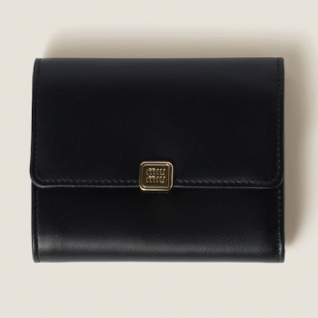 ミュウミュウスーパーコピーロゴ付 レザー財布5MH040_2CVX_F0002