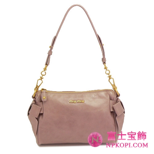 MIUMIU ミュウミュウ クラッチバッグ 2WAY サイドリボン ヴィンテージ レザー チェリーピンク 5N1557 VITELLO LUX MUGHETTO