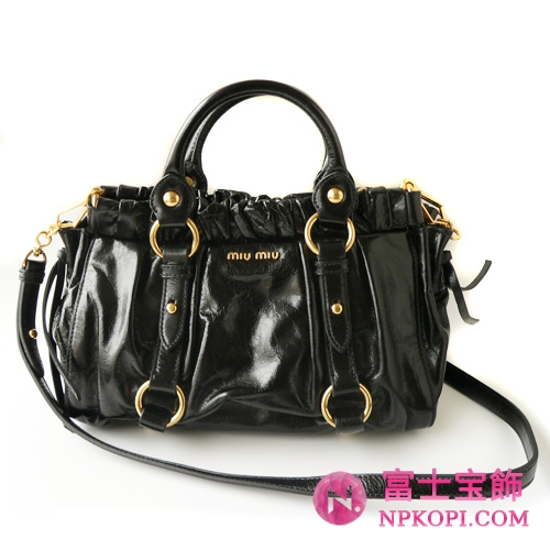 ミュウミュウ MIUMIU ハンドバッグ/ショルダーバッグ 2WAY ストラップ付き ギャザーデザイン レザー ブラック（NERO） RN0647 VIT.LUX