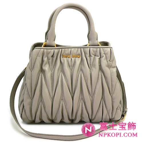MIUMIU ミュウミュウ 2WAYショルダーバッグ レディース ギャザー レザー グレイッシュベージュ RN0805 MATELASSE POMICE
