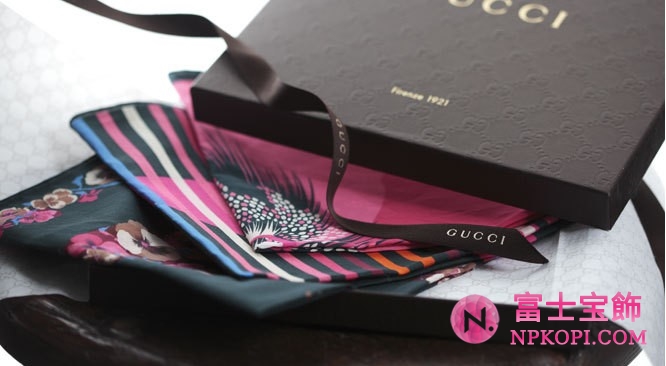 GUCCI｜グッチこのハンカチで、彼をバージョンアップ？