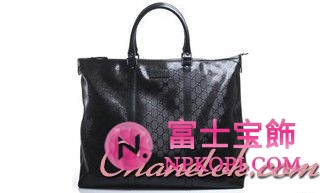 GUCCI｜グッチ唯一無二の光沢を放つGGインプリメに、新アイテムが登場