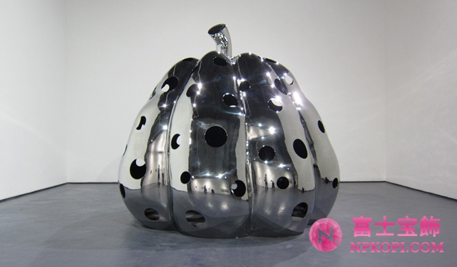 LOUIS VUITTON│ルイ・ヴィトン　『南瓜』“Pumpkin”,　2011, H220cm x dia.220cm,　