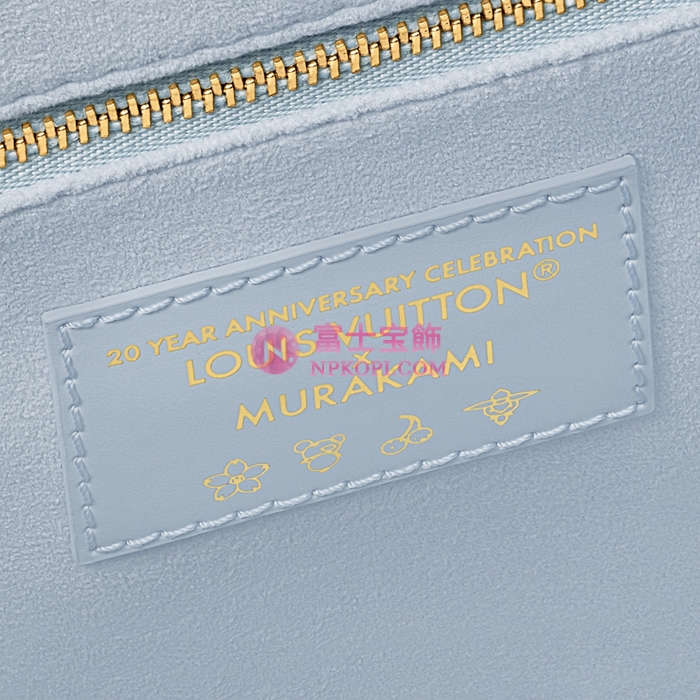 ルイヴィトン ウォッシュドブルー モノグラム新作LV × TM オンザゴー PM M13836