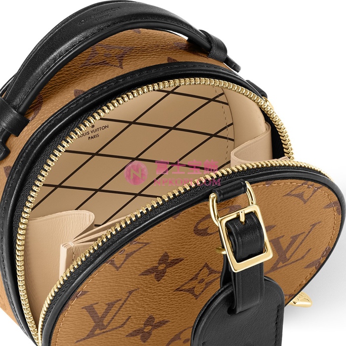 ルイヴィトンモノグラムミニ･ボワット･シャポー M68276