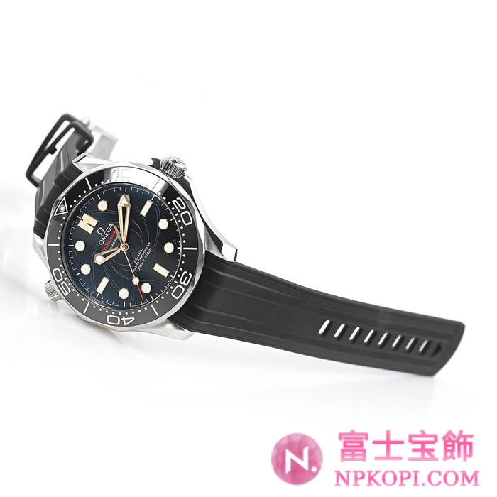 オメガ自動巻き時計シーマスター ダイバー300M ジェームズ・ボンド リミテッドエディション 世界限定257セット 210.62(22).42.20.01.001(003)