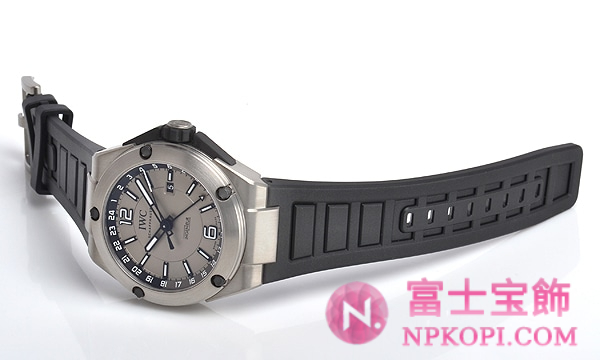 IWC自動巻き時計インヂュニア デュアルタイムチタニウム IW326403