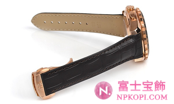 オメガ自動巻き時計シーマスター アクアテラ 150M 44mm 231.53.44.52.06.001