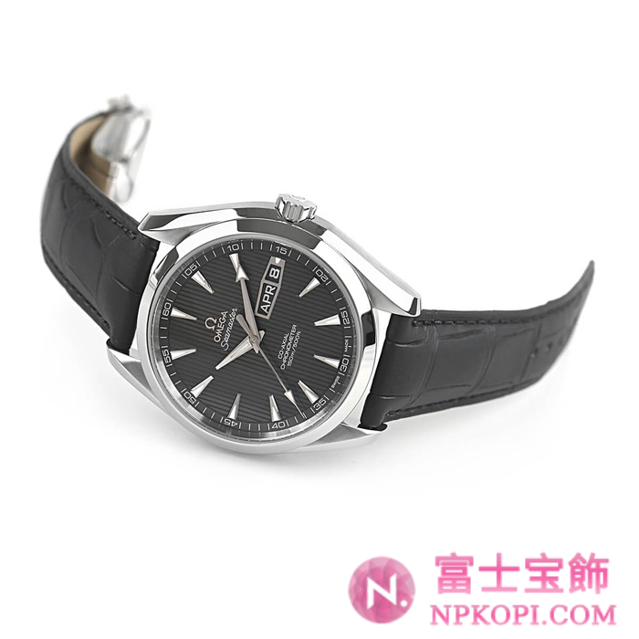 オメガ自動巻き時計シーマスター アクアテラ 150M 43mm 231.13.43.22.06.001