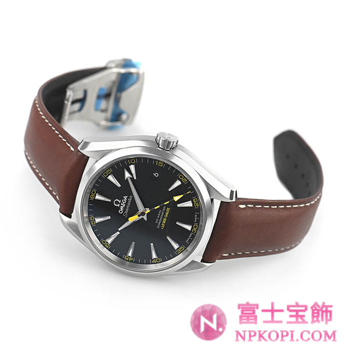 オメガ自動巻き時計シーマスター アクアテラ 150M 15000ガウス 41.5mm 231.12.42.21.01.001