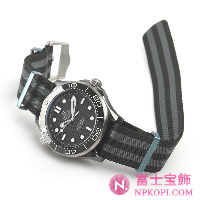 オメガ自動巻き時計シーマスター ダイバー300M 210.92.44.20.01.002