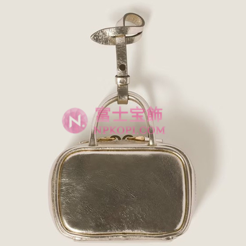 ミュウミュウスーパーコピーボー ラミネートレザー マイクロバッグ5NR036_2CT4_F0846
