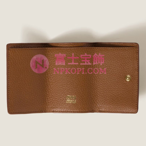 ミュウミュウスーパーコピーヴィッテロダイノレザー 財布5MH021_ADT7_F0046