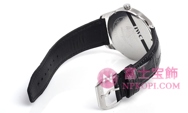 IWC手巻き時計ポルトギーゼ ピュアークラシック 世界500本限定 IW570302