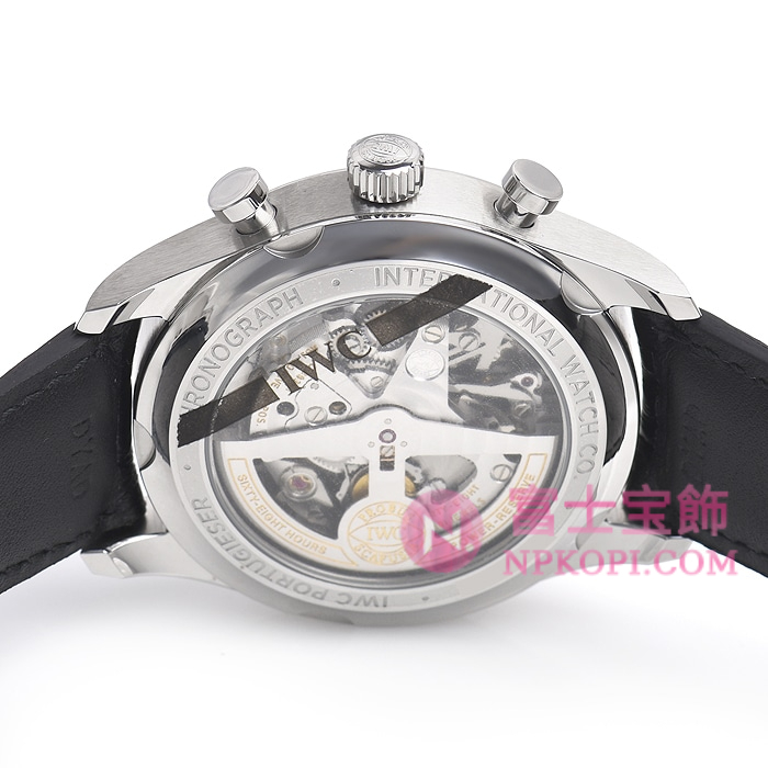 IWC自動巻き時計ポルトギーゼ・クロノグラフ・クラシック IW390303