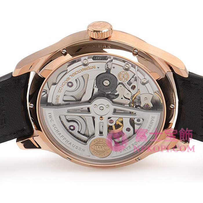 IWC自動巻き時計ポルトギーゼ アニュアルカレンダー IW503504