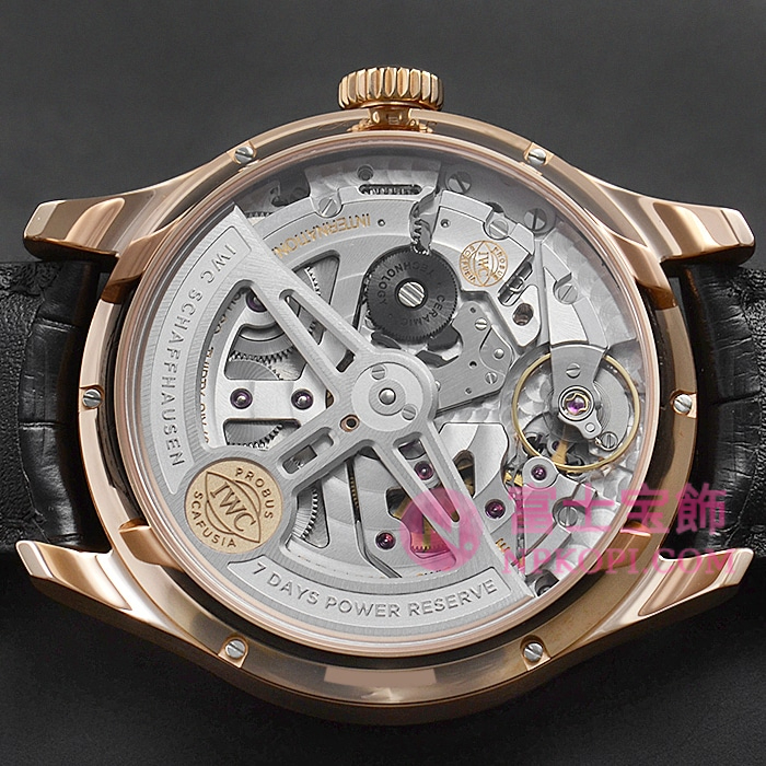 IWC自動巻き時計ポルトギーゼ アニュアルカレンダー IW503504