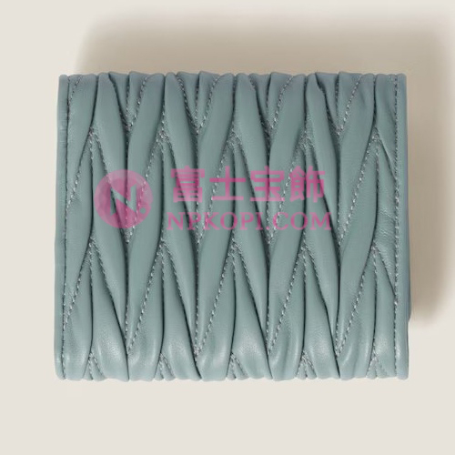 ミュウミュウスーパーコピーマテラッセレザー 財布5MH033_AFPP_F0035