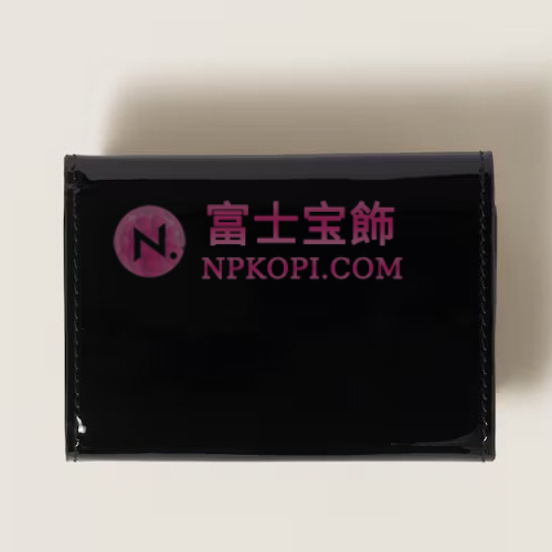 ミュウミュウスーパーコピーパテントレザー 財布5MH021_A069_F0002
