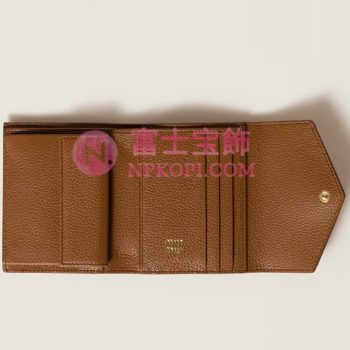 ミュウミュウスーパーコピーレザー 財布5MH040_ADT7_F0046