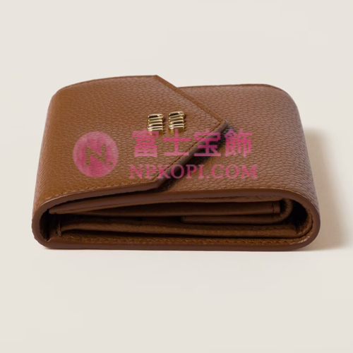 ミュウミュウスーパーコピーレザー 財布5MH040_ADT7_F0046