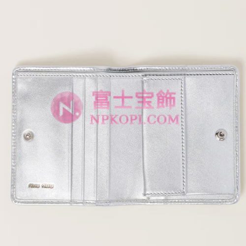 ミュウミュウスーパーコピーマテラッセレザー 折り財布5MV204_AFPP_F0118