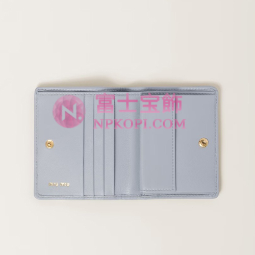 ミュウミュウスーパーコピーマテラッセレザー 折り財布5MV204_2FPP_F0164