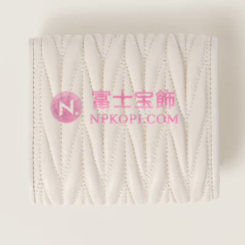 ミュウミュウスーパーコピーマテラッセレザー 財布5MH033_AFPP_F0009