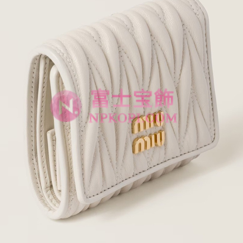 ミュウミュウスーパーコピーマテラッセレザー 財布5MH033_AFPP_F0009