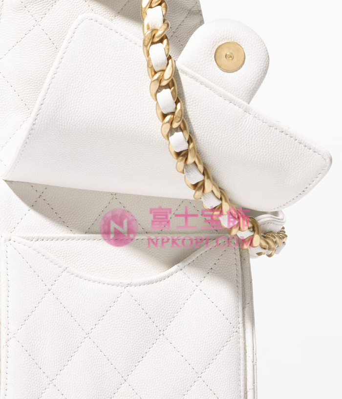 シャネルスーパーコピー後払い2025年春夏CHANEL 25 スモール ハンドバッググレインド カーフスキン ホワイトAS5293-B20304-10601
