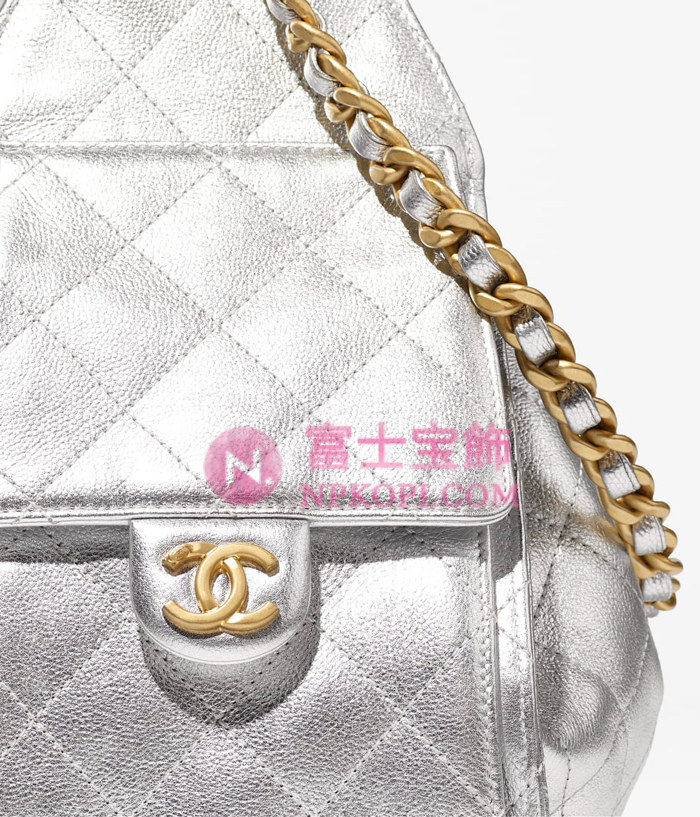 シャネルスーパーコピー後払い2025年春夏CHANEL 25 スモール ハンドバッグメタリック グレインド カーフスキンシルバーAS5293-B20405-NZV67